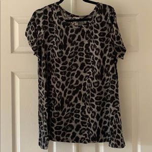 Piphany / Honey and Lace Torrance tee